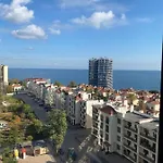 Vip With Sea View In דירה אודסה