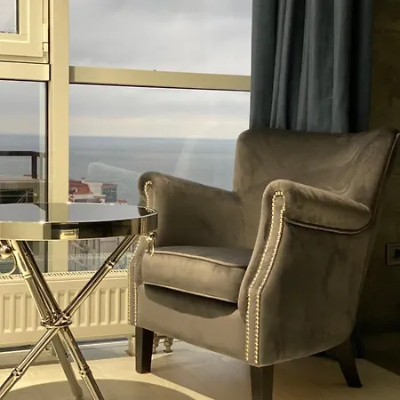 Vip With Sea View In *